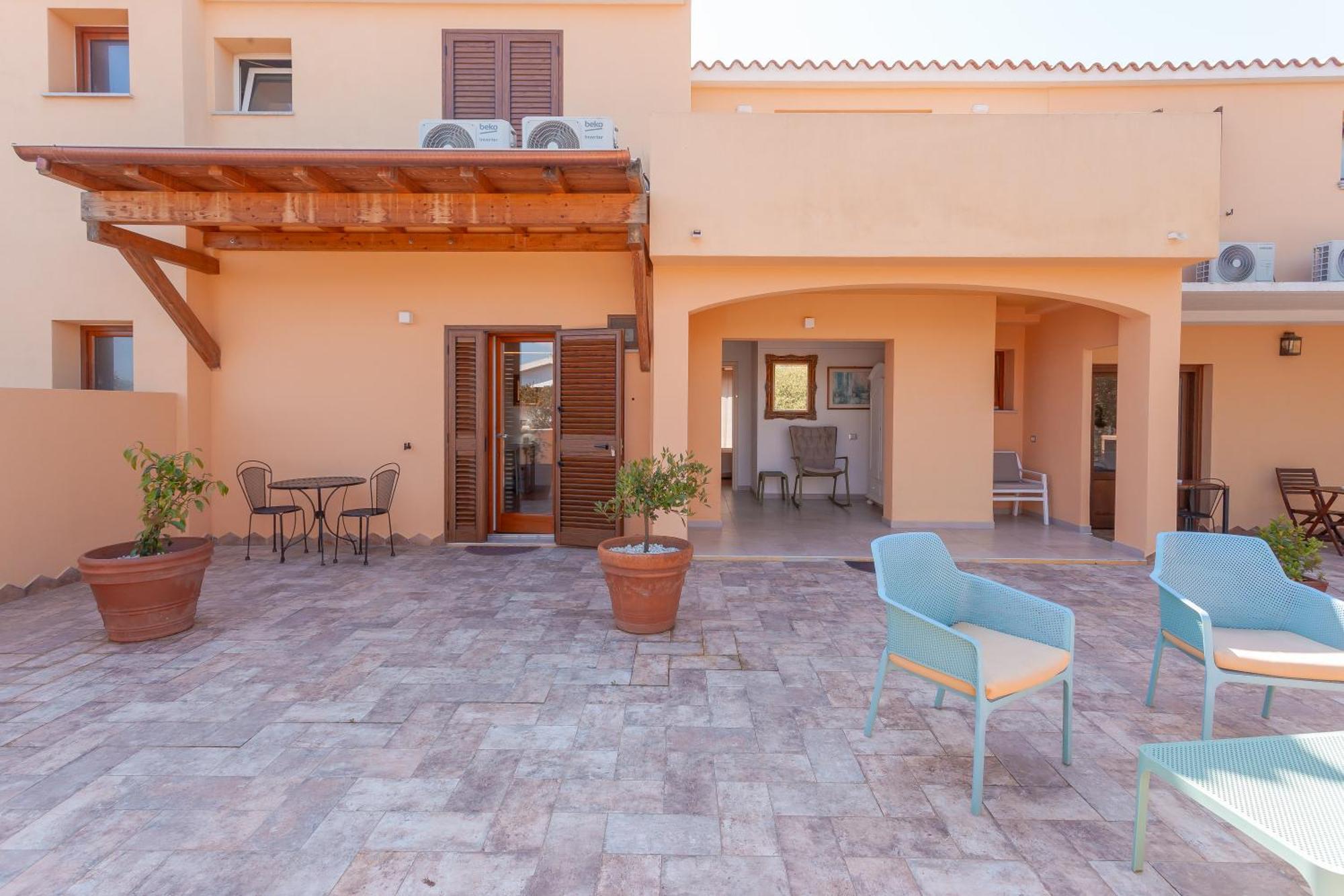 B&B Pettirosso San Teodoro  Eksteriør bilde