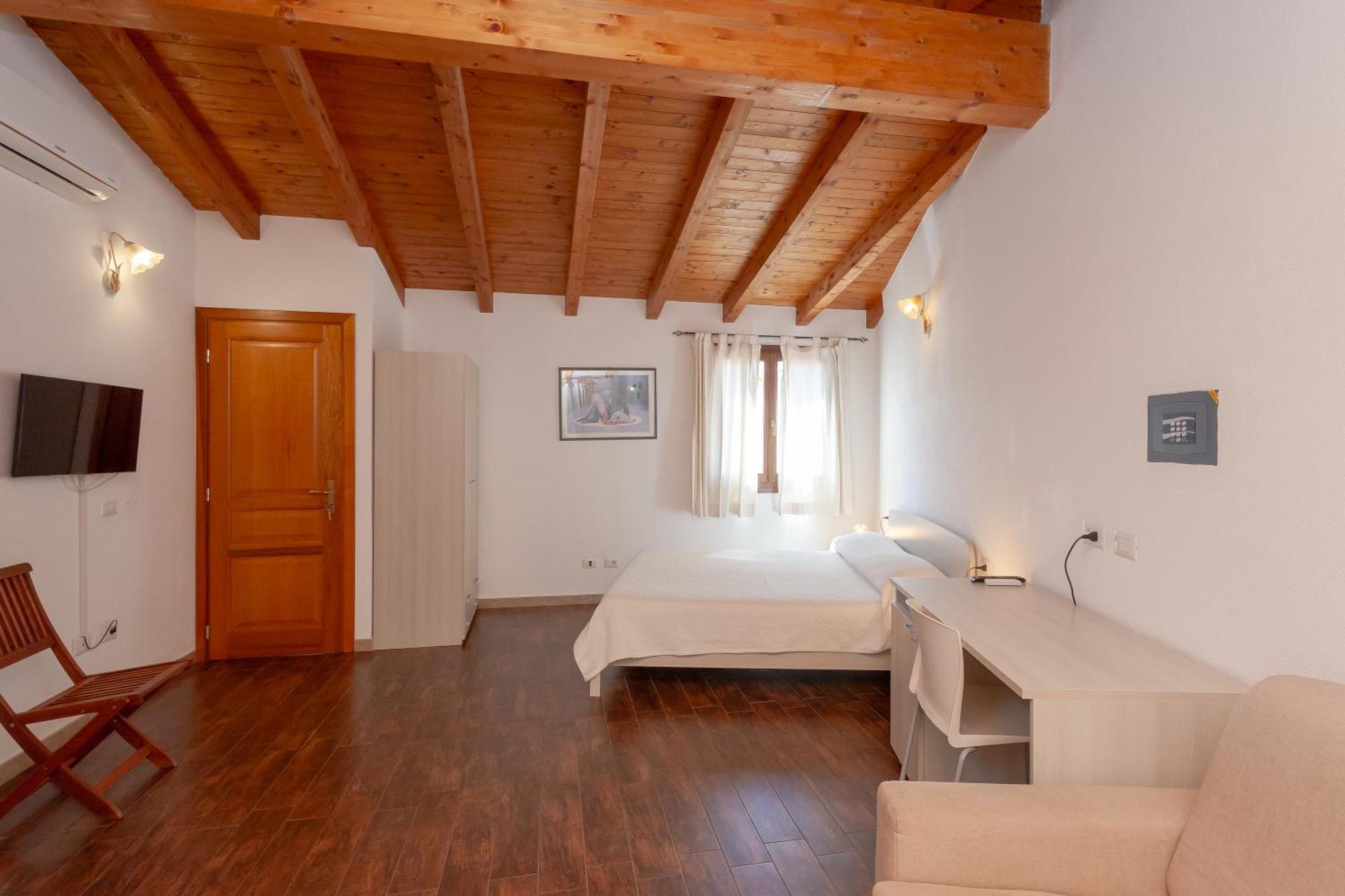 B&B Pettirosso San Teodoro  Eksteriør bilde
