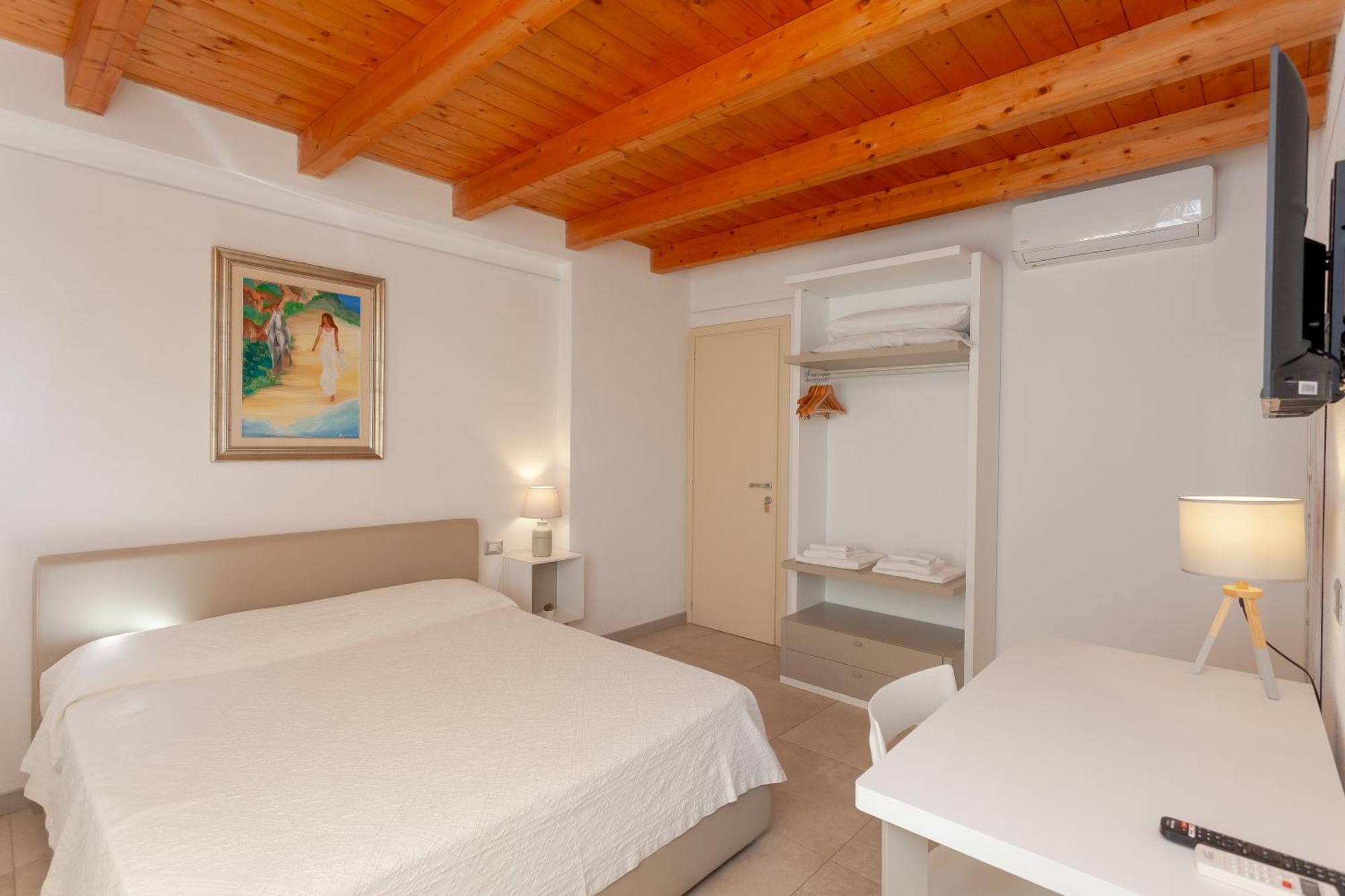 B&B Pettirosso San Teodoro  Eksteriør bilde